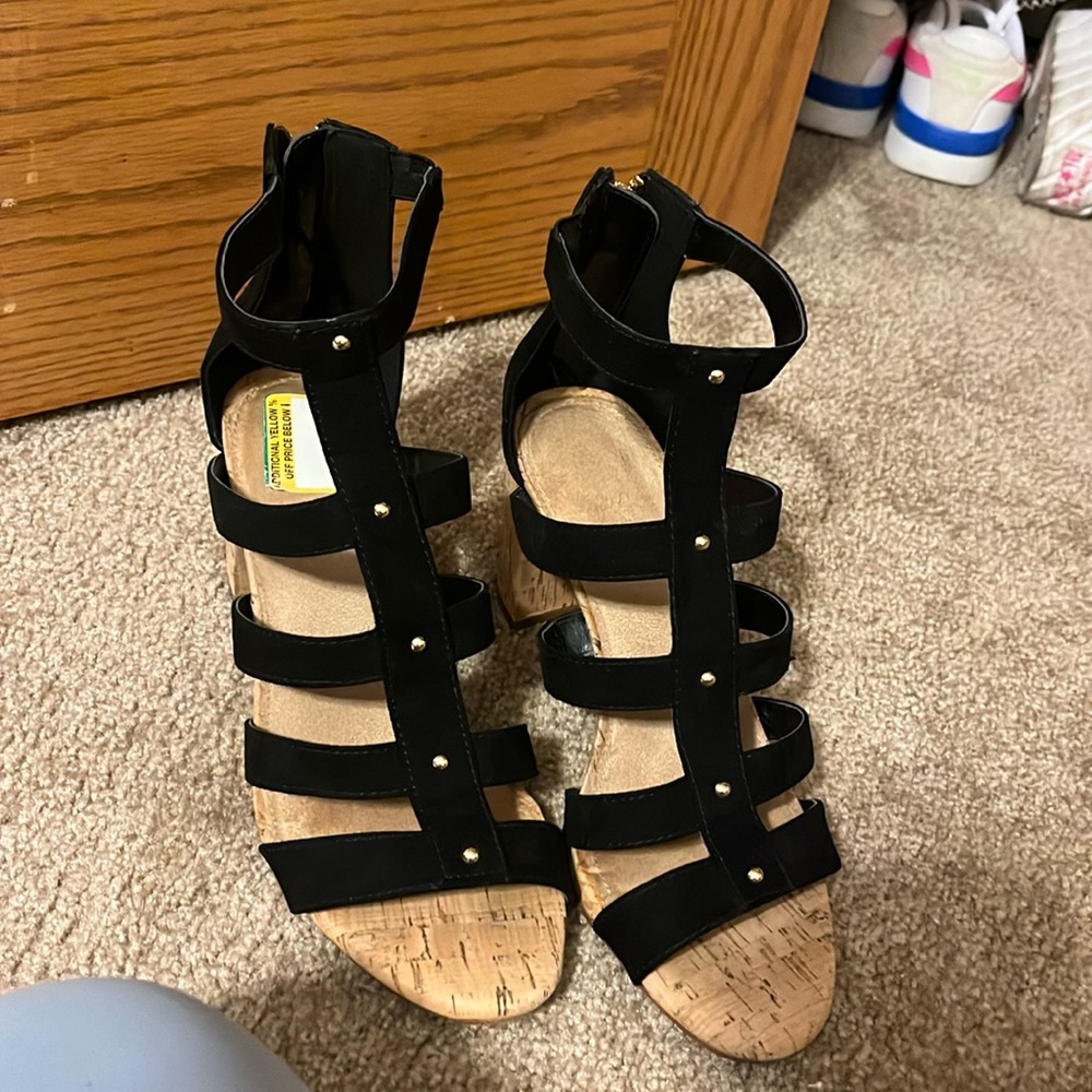 Women’s wedges size 10 worn once
